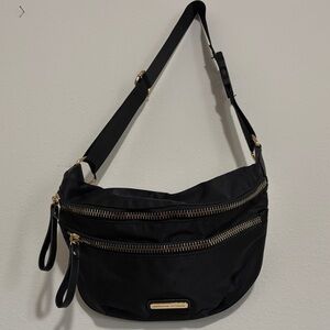 Black Adrienne Vittadini Crossbody Bag